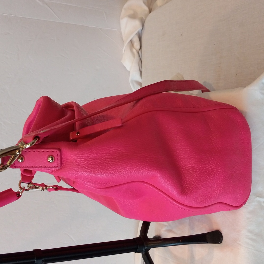 Handbag - Picture 3 of 16